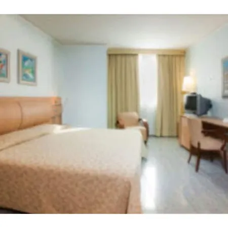 Marina Palace & Congress Hall Hotel 4*