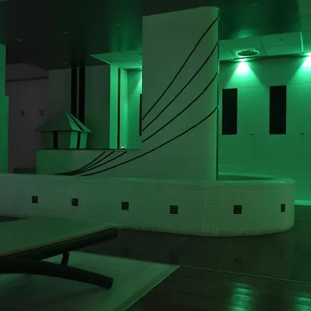Marina Palace & Congress Hall Hotel