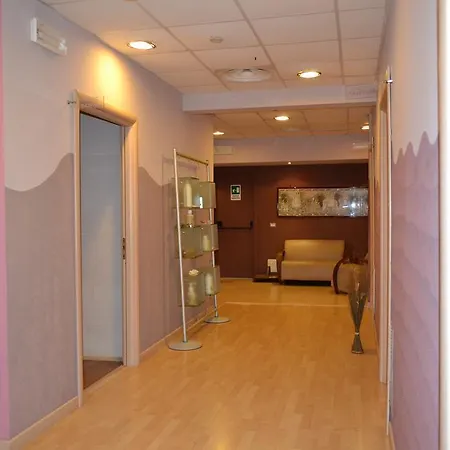 Marina Palace & Congress Hall 4*
