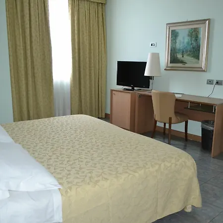 Hotel Marina Palace & Congress Hall