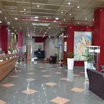 Hotel Marina Palace & Congress Hall 4*